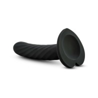 Dildo Curvado Temptasia Twist de 5.5 in. con Ventosa en Forma de Corazón Negra