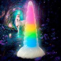 Dildo Uni-Glow que Brilla en la Oscuridad de Creature Cocks