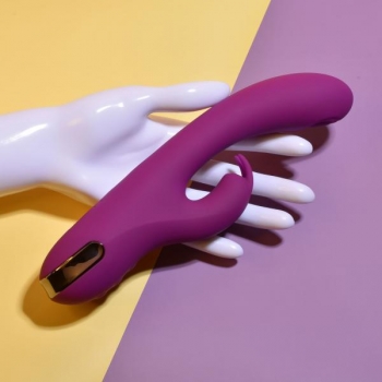 Playboy Thumper Rabbit Vibrator