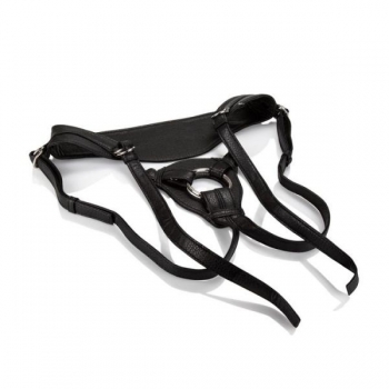 Her Royal Harness - The Queen Strap-On Black